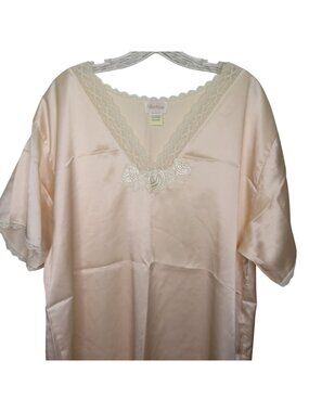 Vintage Barbizon XL Peach Satin Nightgown Lace V-Neck Floral Embroidery
